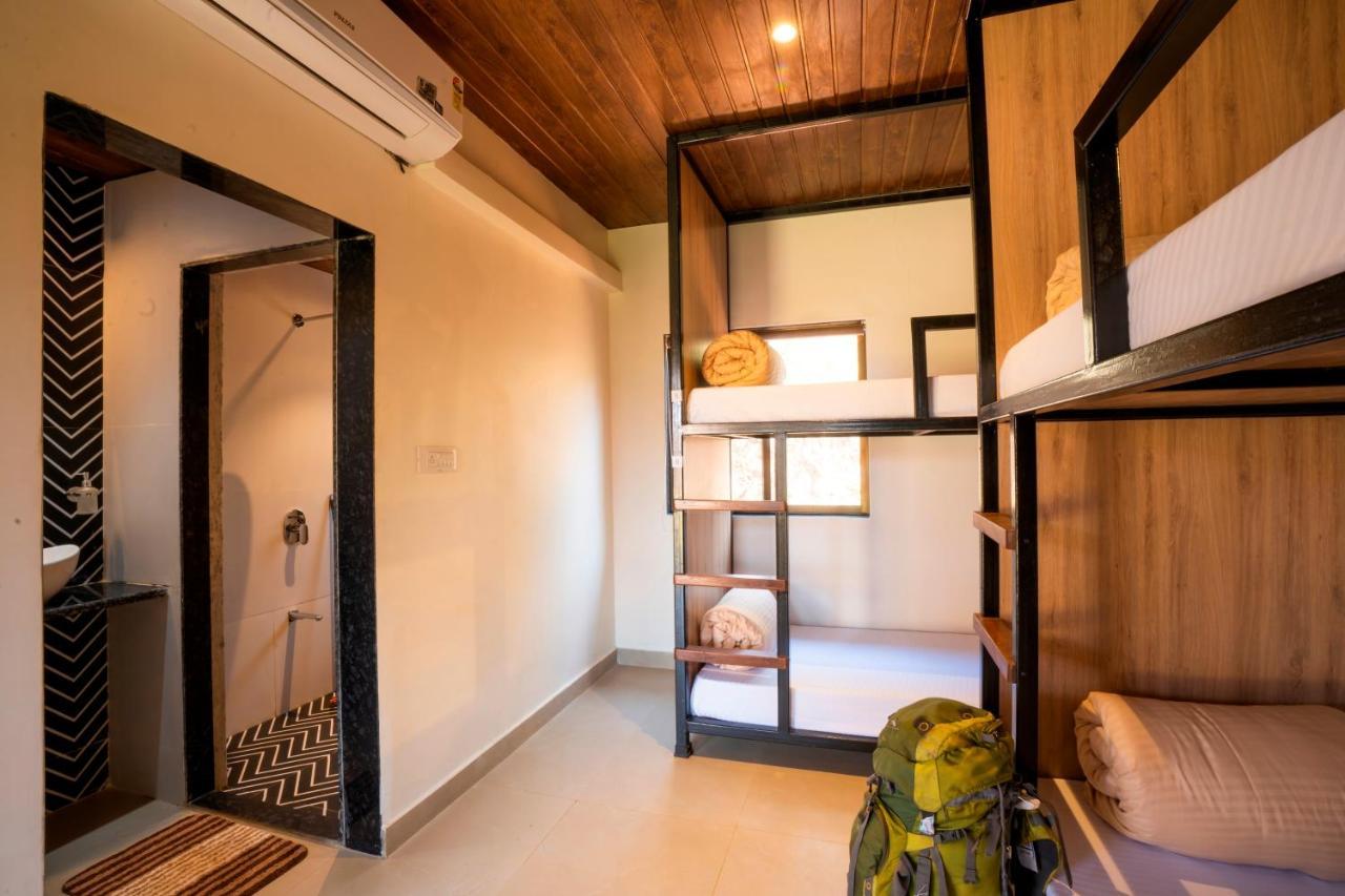 Zostel Plus Lonavala Exterior photo