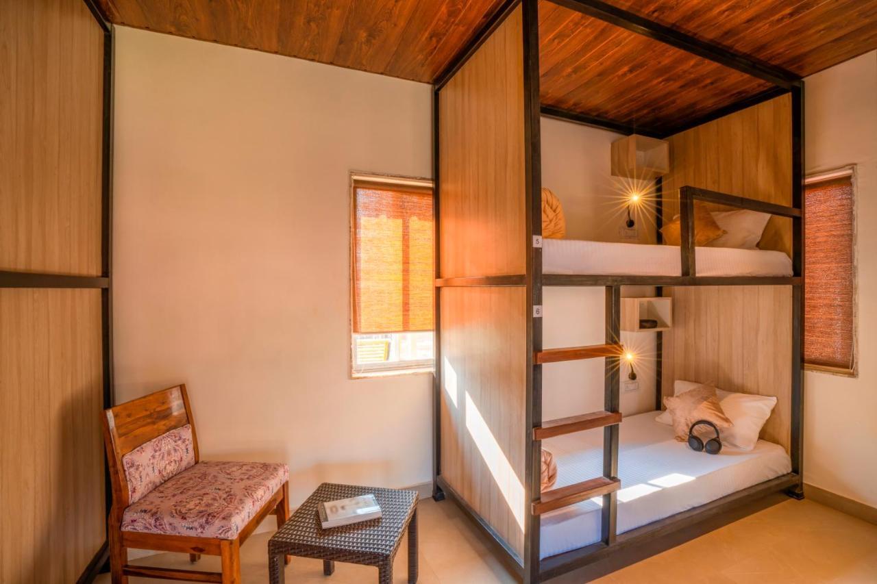 Zostel Plus Lonavala Exterior photo