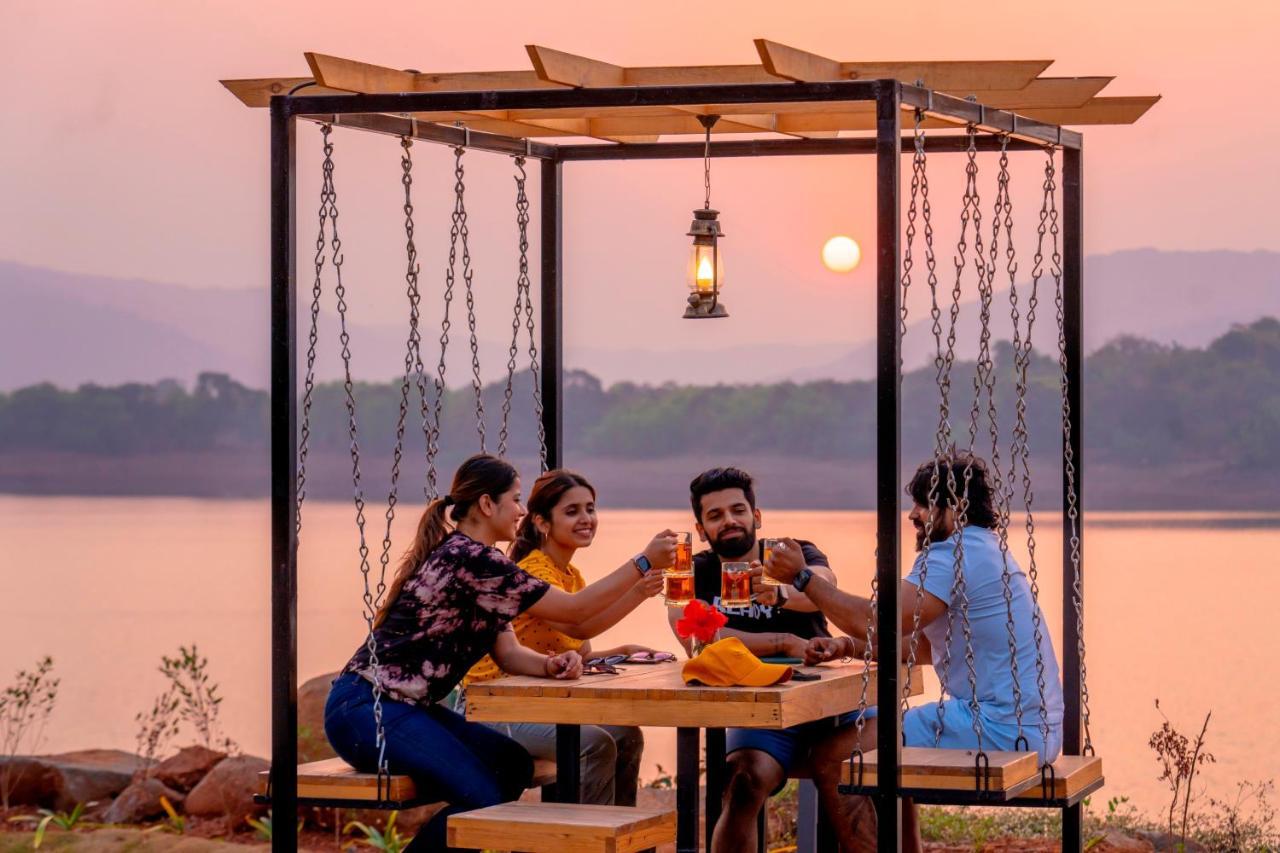 Zostel Plus Lonavala Exterior photo