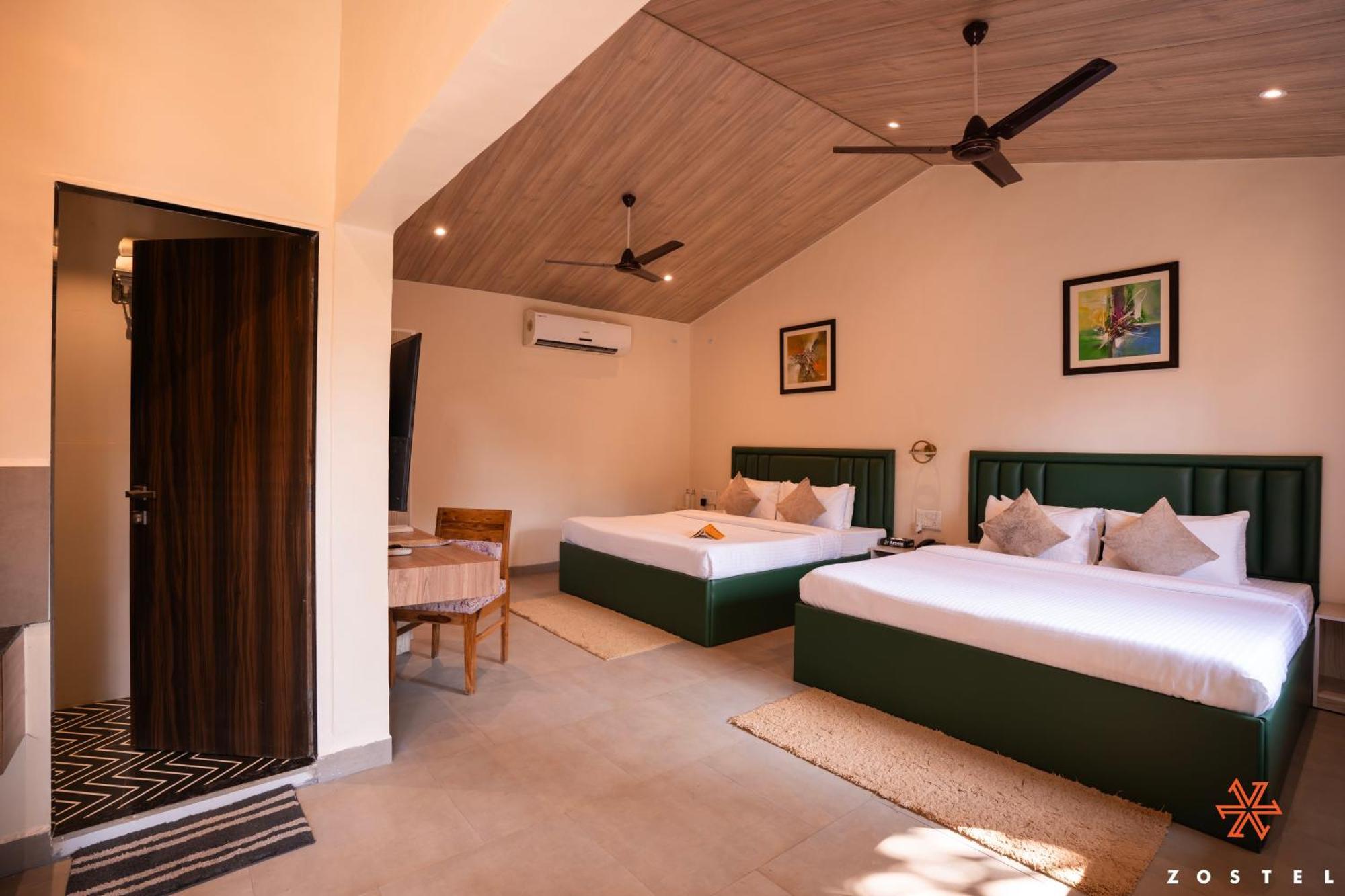 Zostel Plus Lonavala Exterior photo